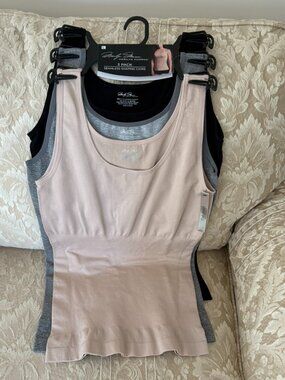 Marilyn Monroe 3‑Pack Seamless Shaping Camis • Black/Gray/Beige • Size L • NWT